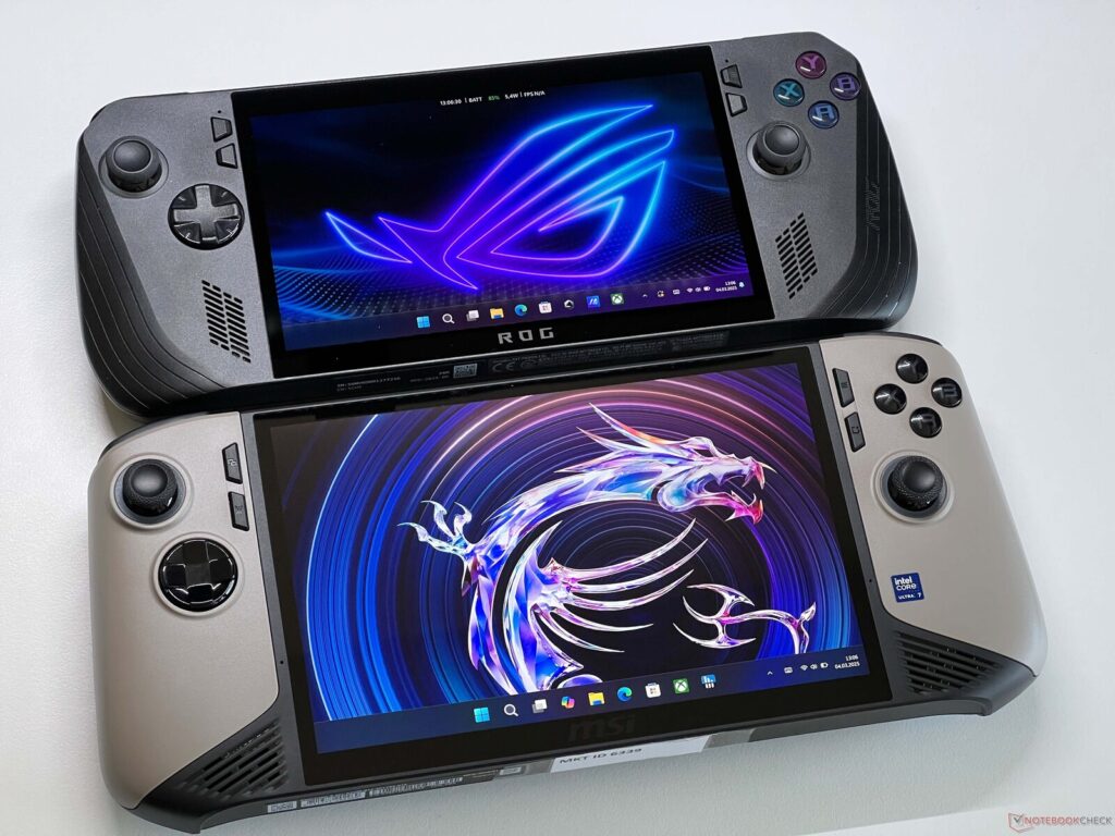 Gaming handheld device featuring Intel Arc G3 Extreme Panther Lake processor